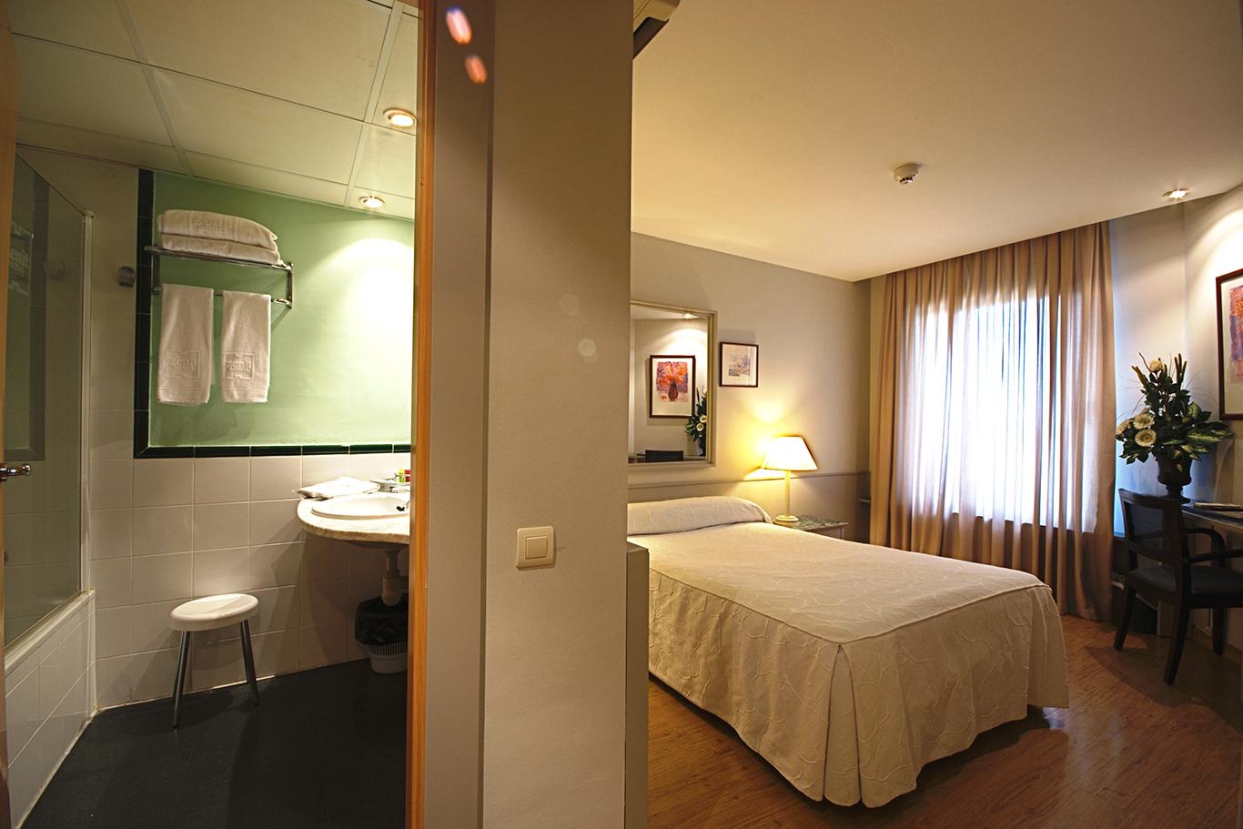 Nuevo Zenit Calahorra Hotel Kültér fotó